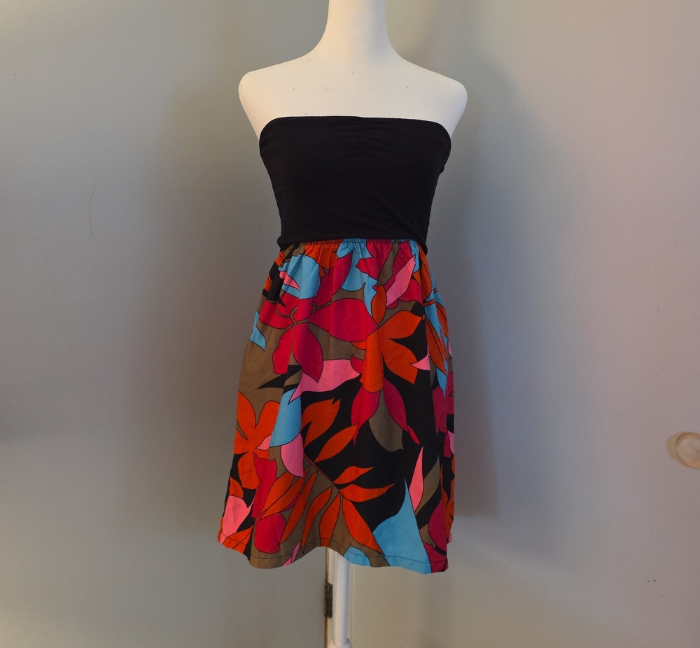 Vibrant Strapless Dress W/Floral Bottom Skirt in Black, Pink, Red, Orange & Blu